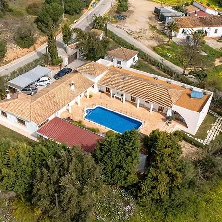 Casa Da Torre Almancil